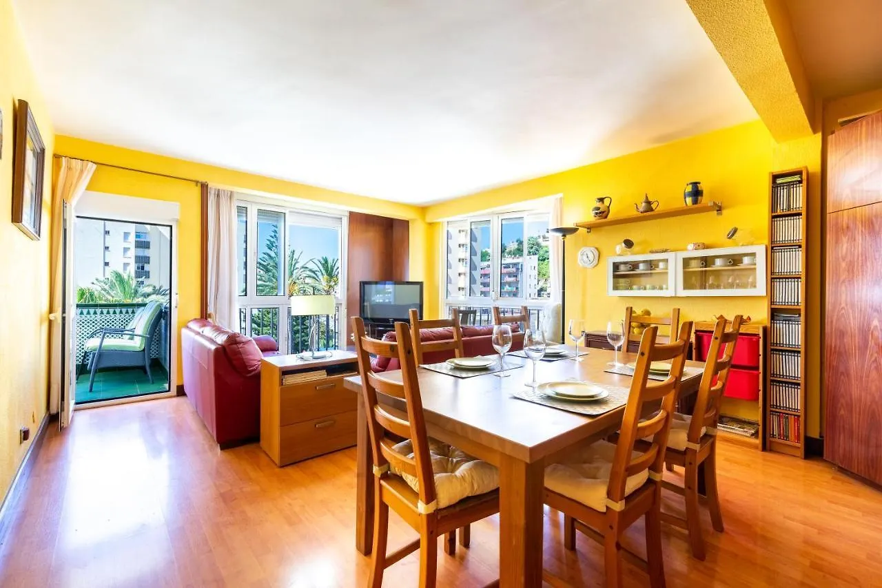Aloha Carihuela Apartment Torremolinos