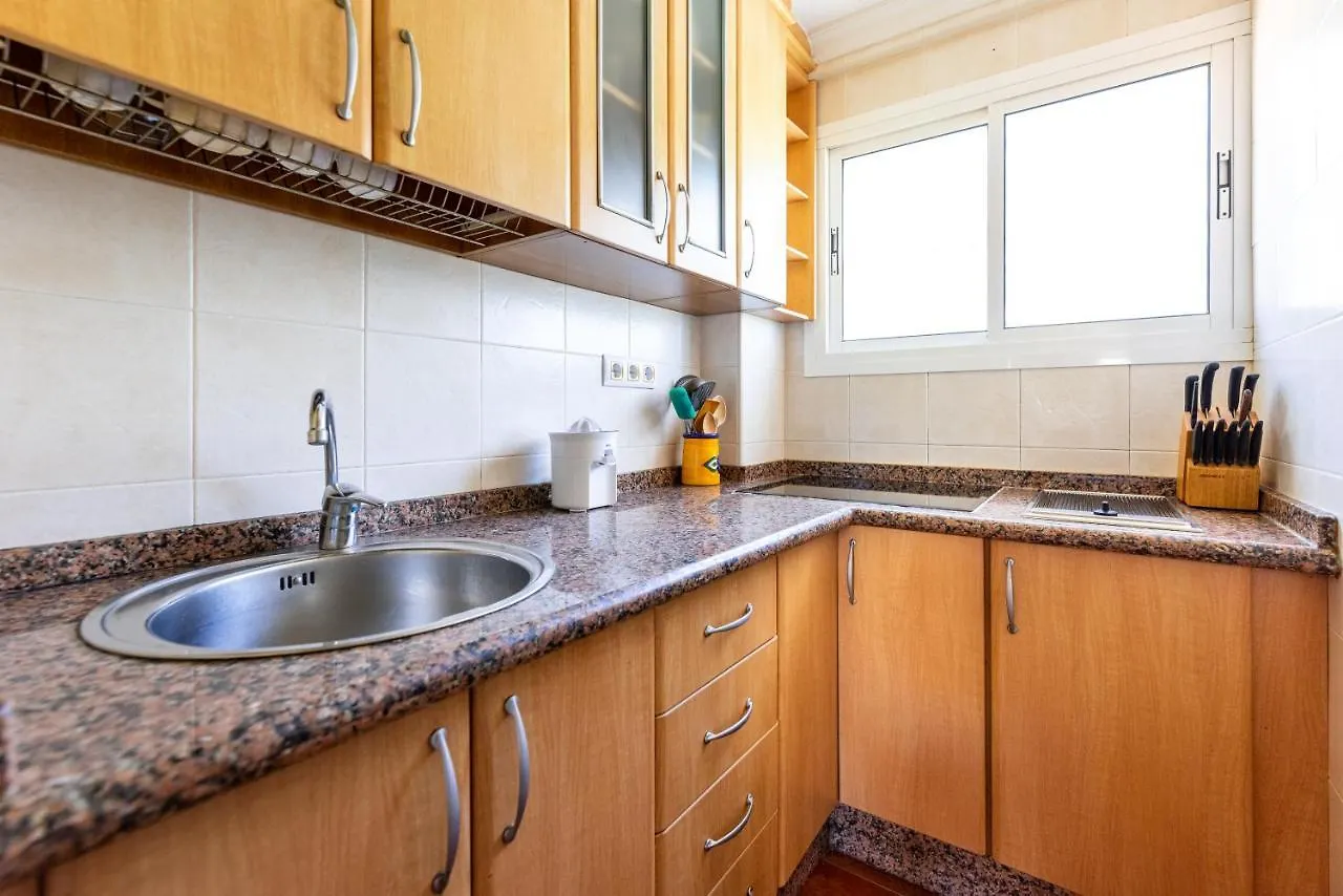 Aloha Carihuela Apartment Torremolinos