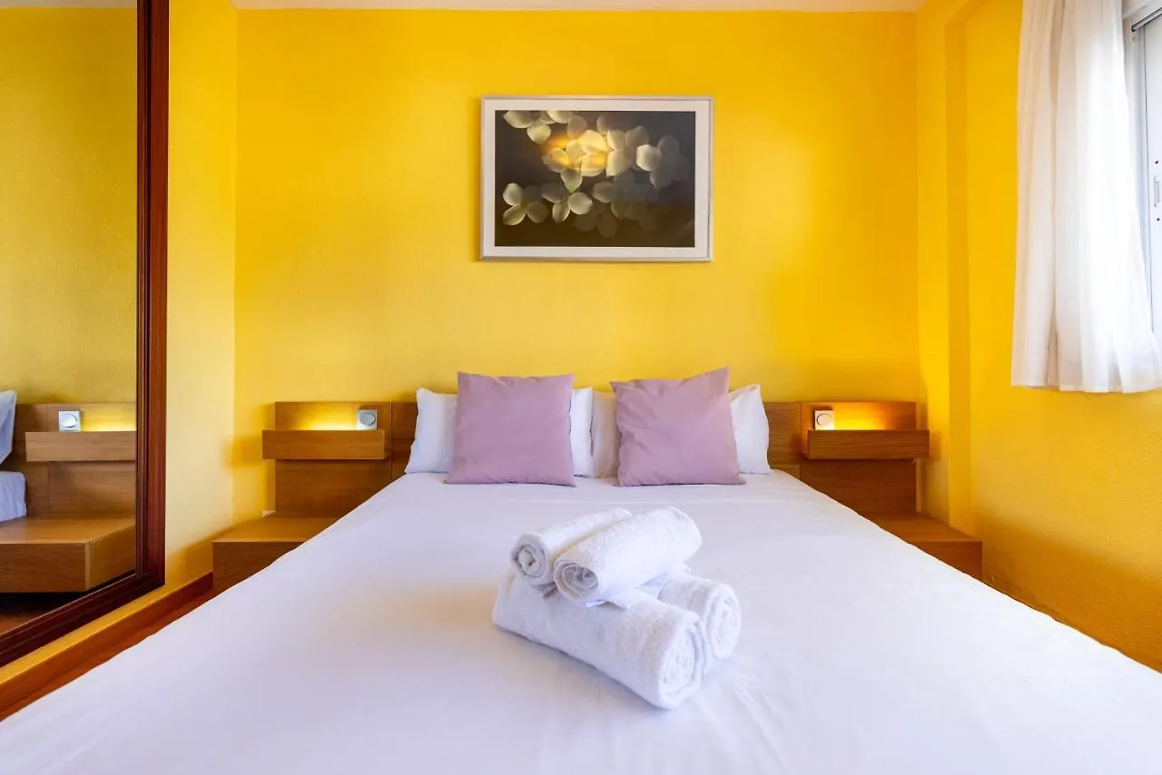 Aloha Carihuela Apartment Torremolinos